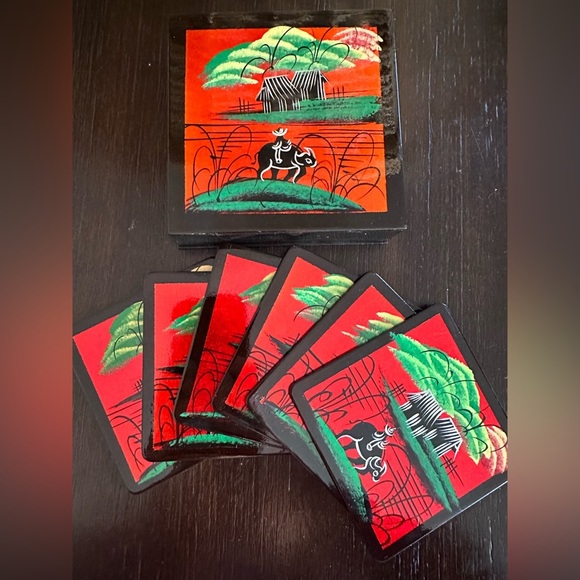 Japanese Art Coasters Hand Painted Lacquer - Vintage Each Painted by Hand + Box - Picture 3 of 4
